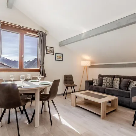 Donna Chamonix Mont Blanc